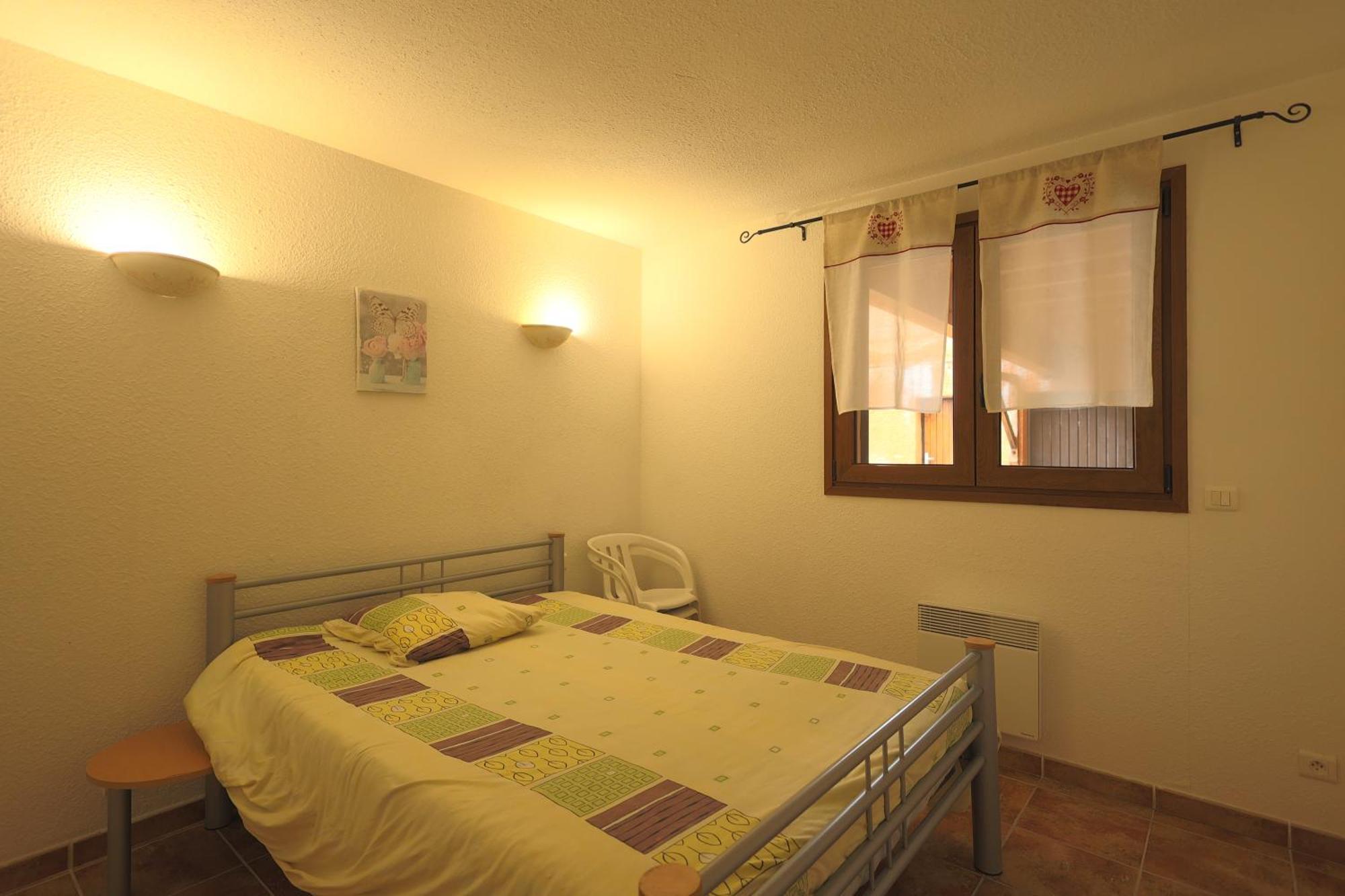 Chez Maguy Chambres D'Hotes Et Appartements Les Angles  Habitación foto