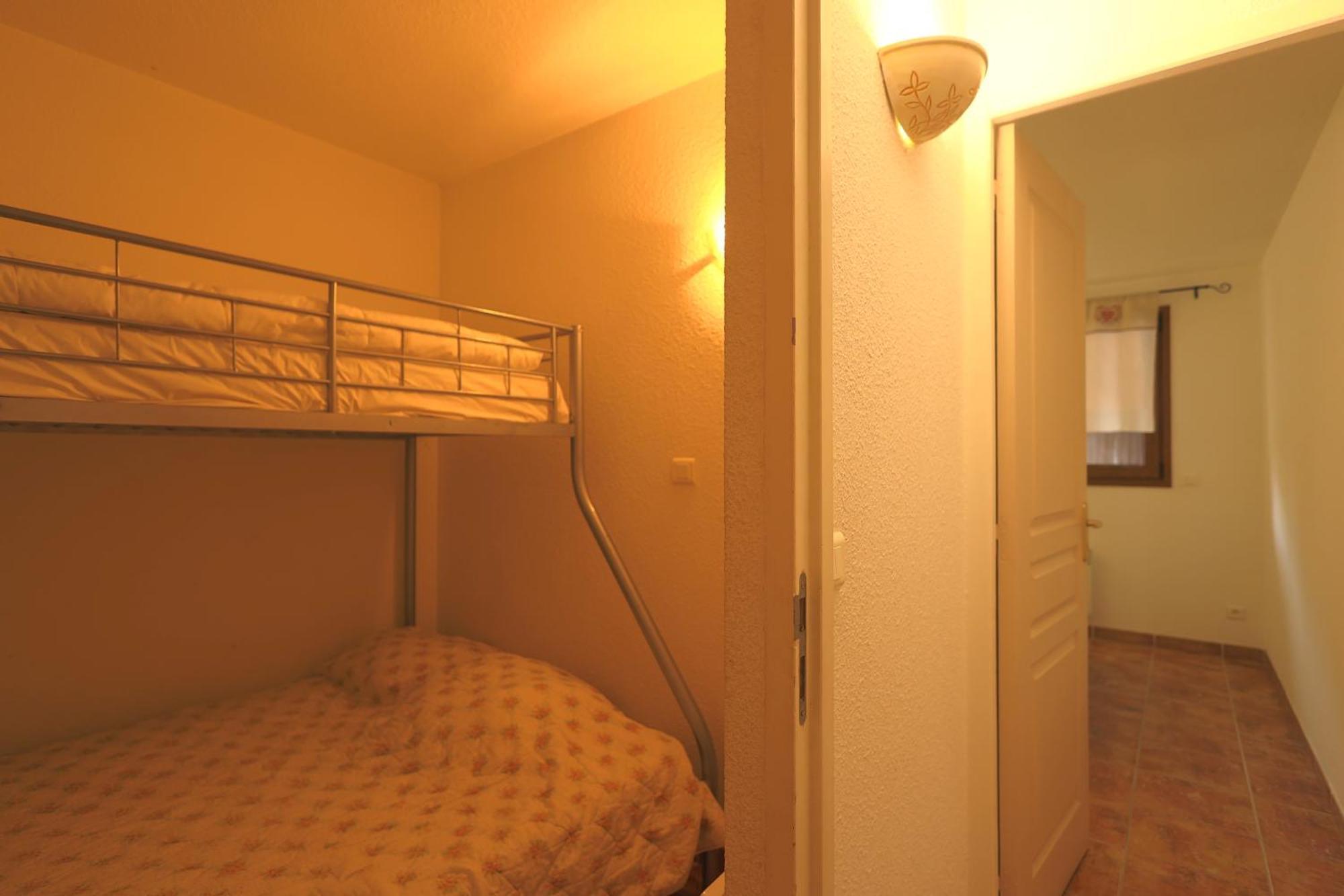 Chez Maguy Chambres D'Hotes Et Appartements Les Angles  Habitación foto
