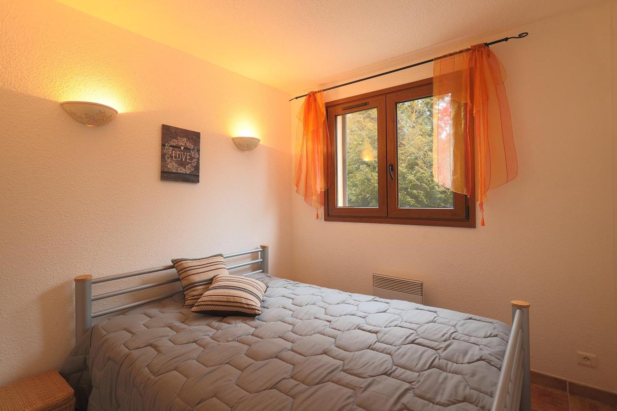 Chez Maguy Chambres D'Hotes Et Appartements Les Angles  Habitación foto